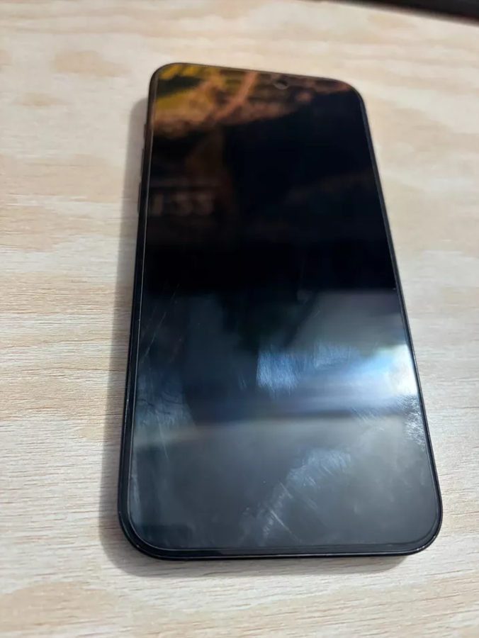 للبيع ايفون 15 برو ماكس