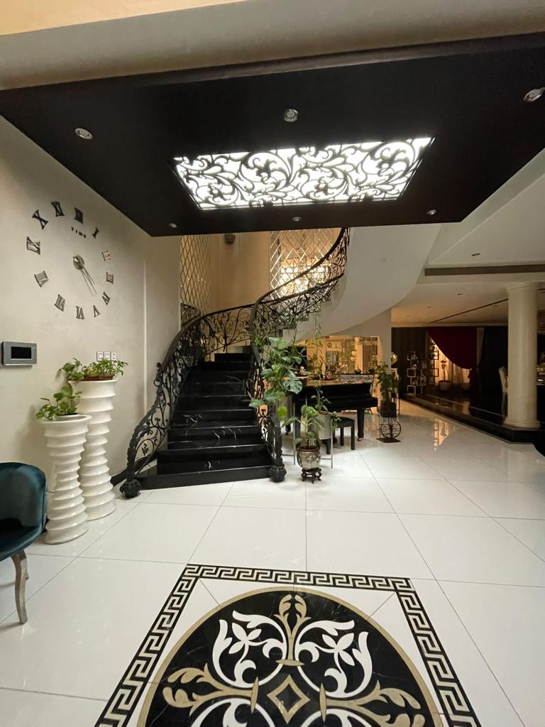 للبيع منزل في الصالحية