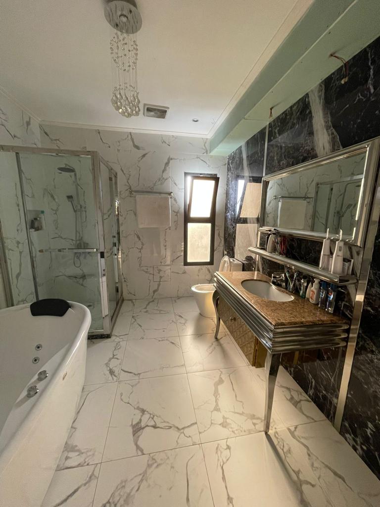 للبيع منزل في الصالحية