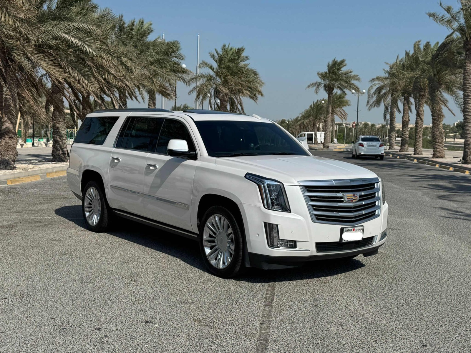 Cadillac Escalade 2019 (White)