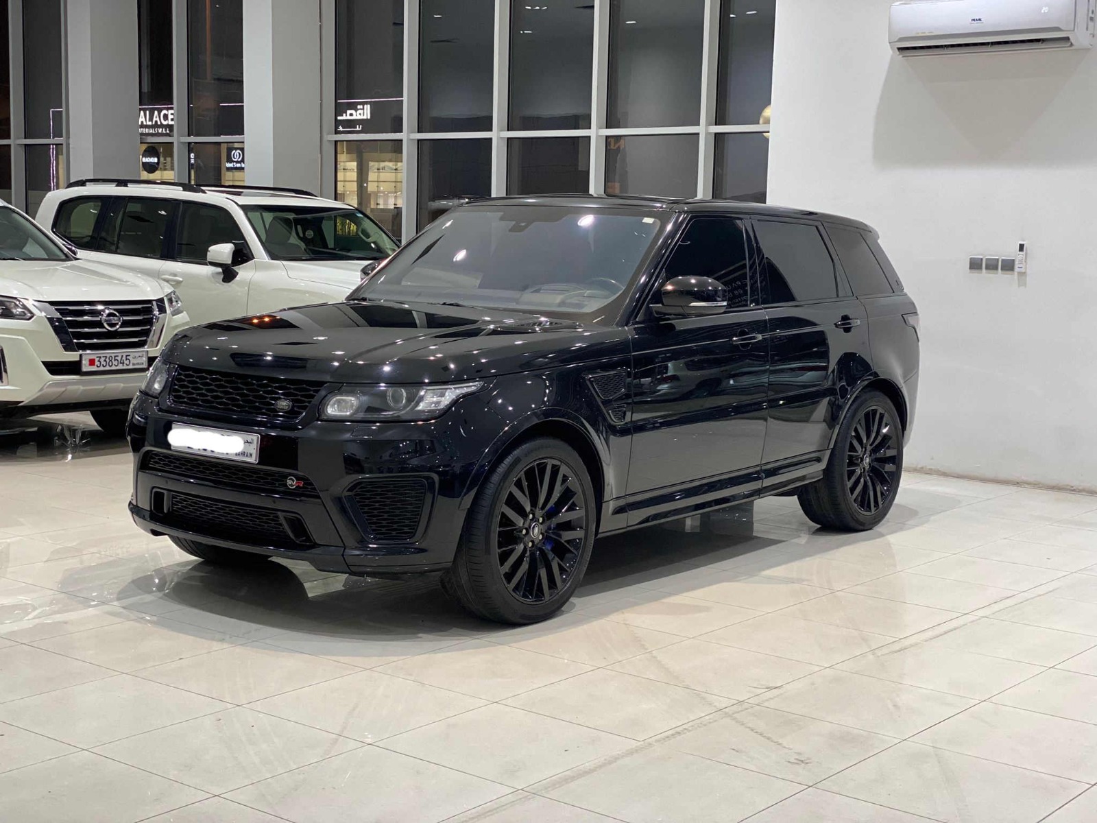 Range Rover Sport SVR 2015 (Black)