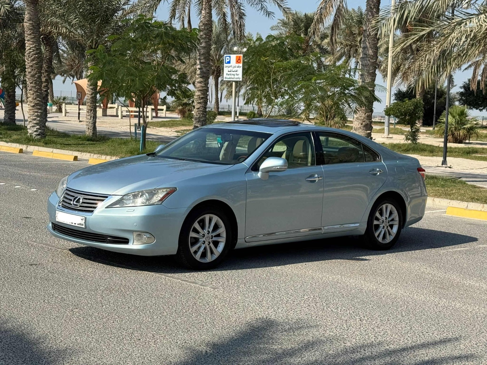 Lexus ES-350 / 2011 (Blue)