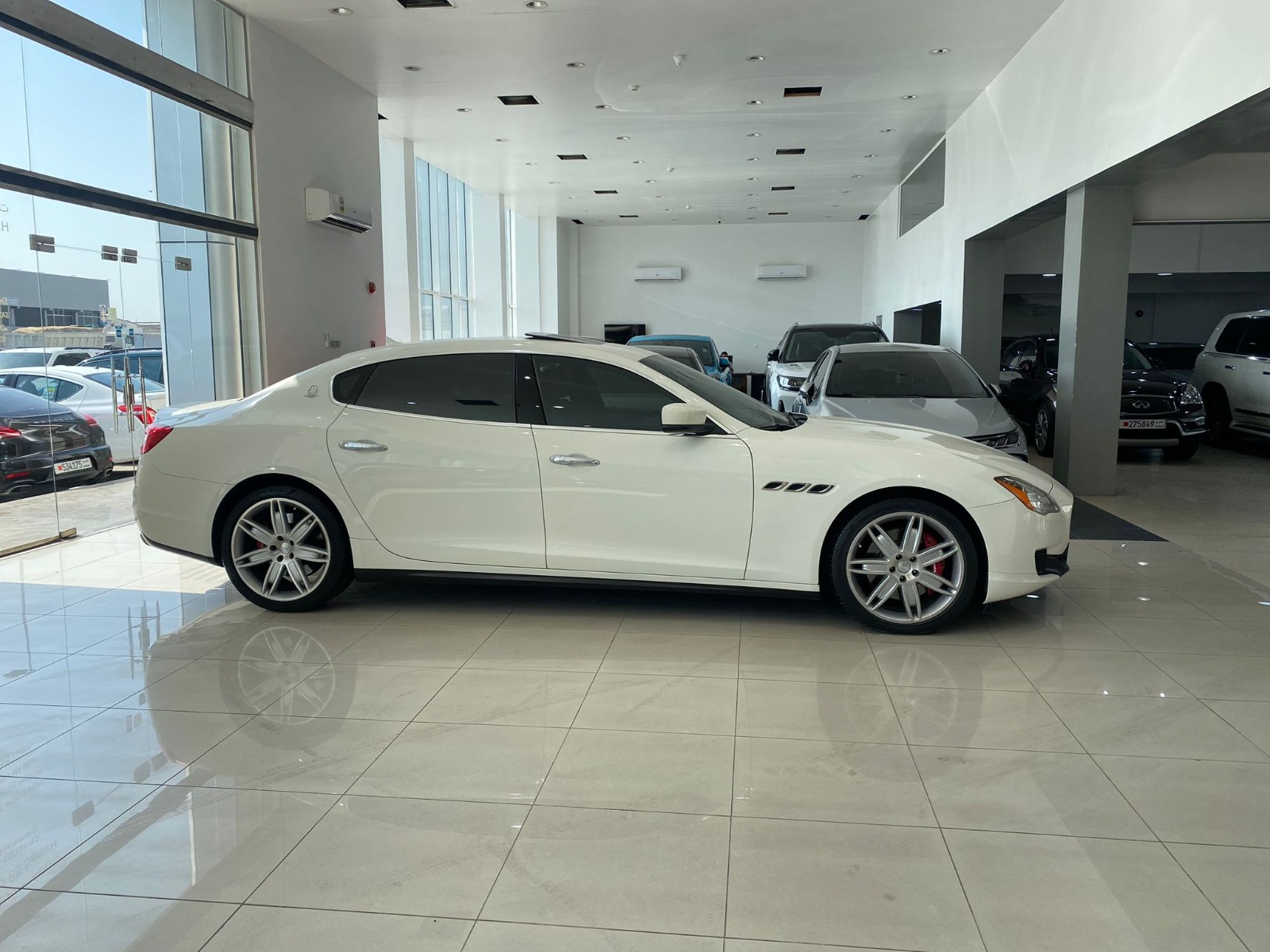 Maserati Quattroporte 2014 (White)