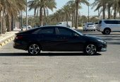 Hyundai Elantra 2022 (Black)