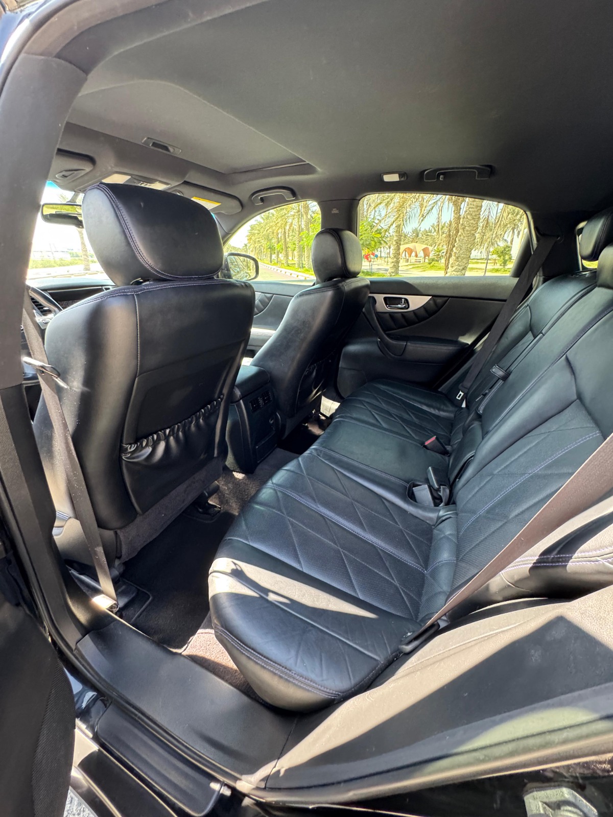 Infiniti QX-70S 2016 (Black)