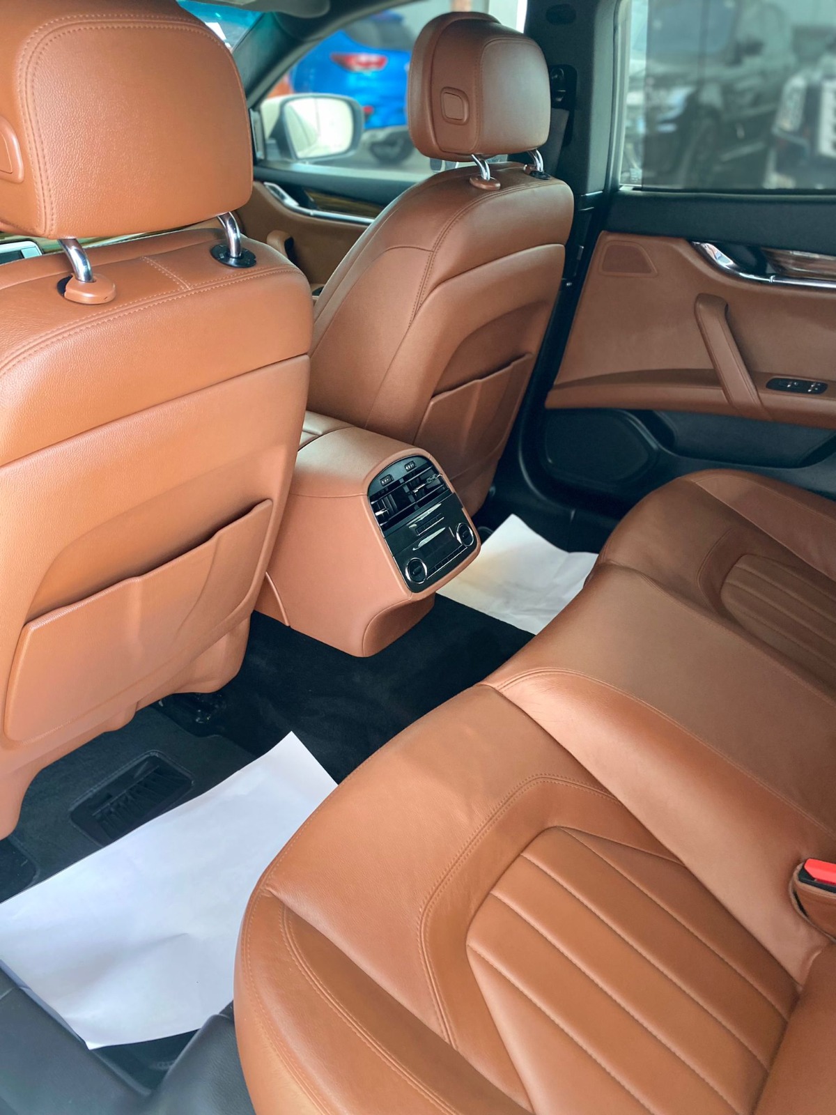 Maserati Quattroporte 2014 (White)