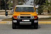 Toyota FJ-Cruiser 2017 (White&Yellow)