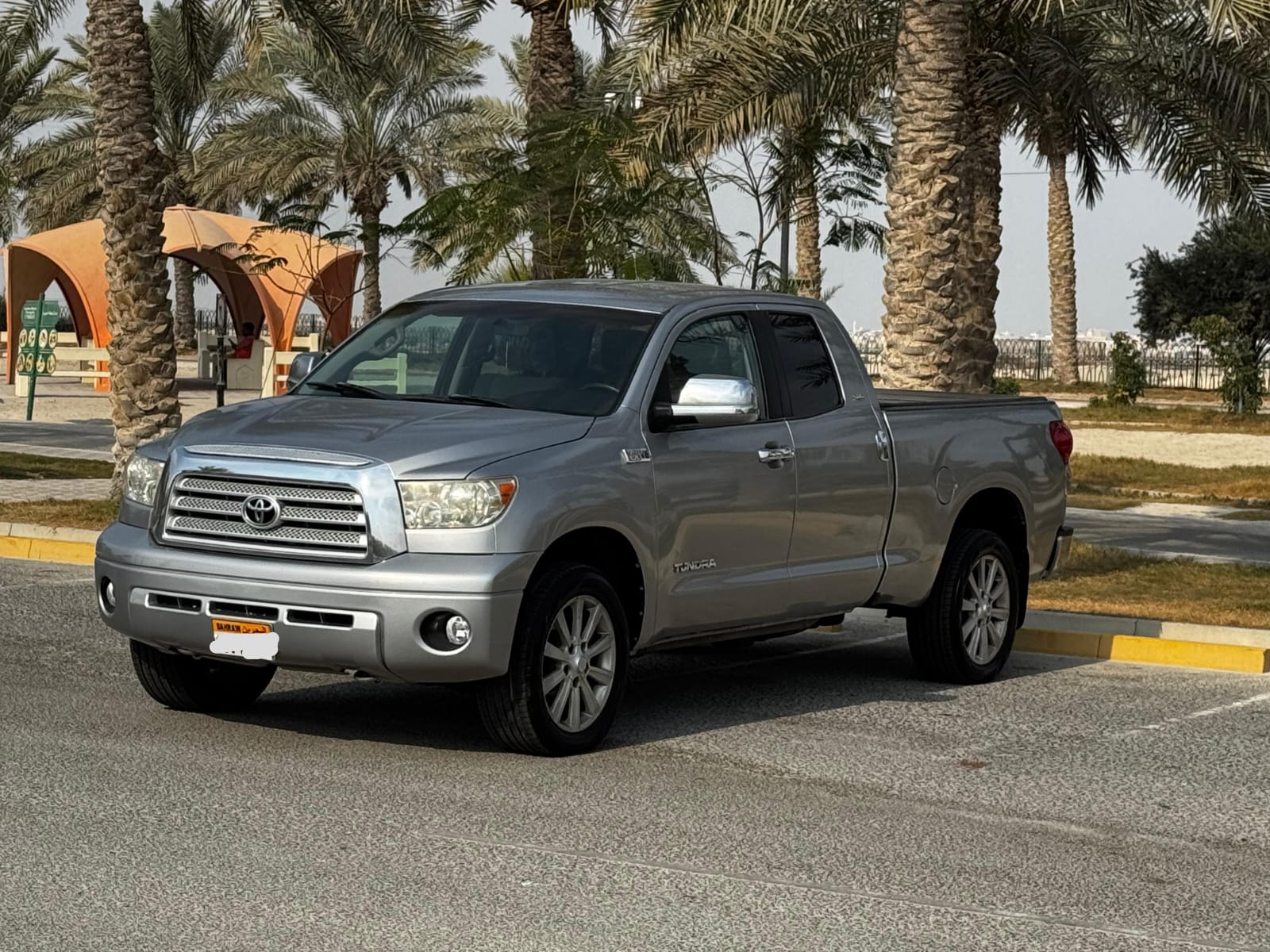 Toyota Tundra 2008 (Silver)U.S.A,