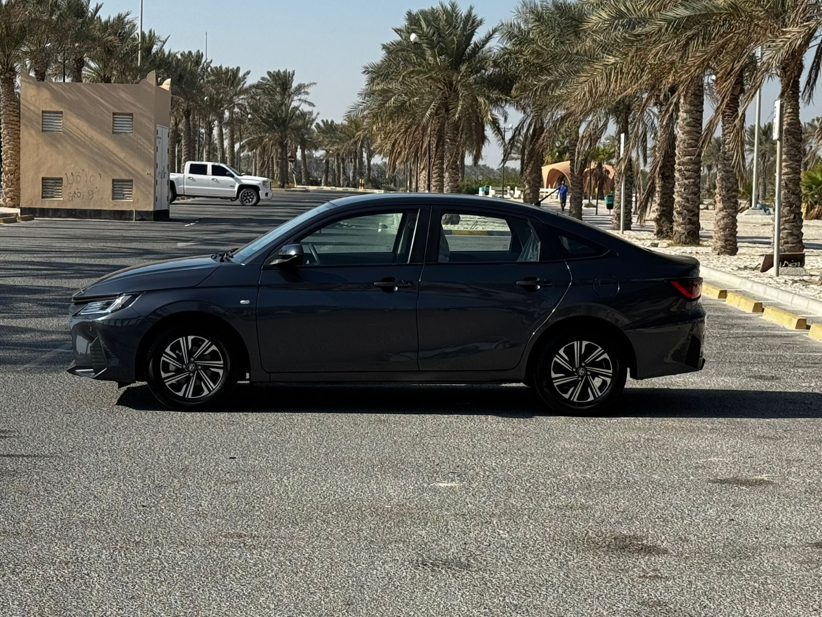 Toyota Yaris 2024 (Grey)