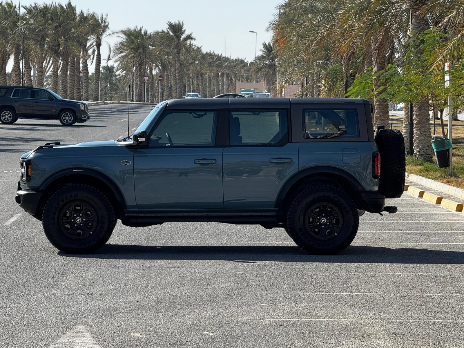 Ford Bronco Wildtrak 2021 (Blue)