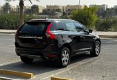 Volvo XC60 / 2015 (Black)