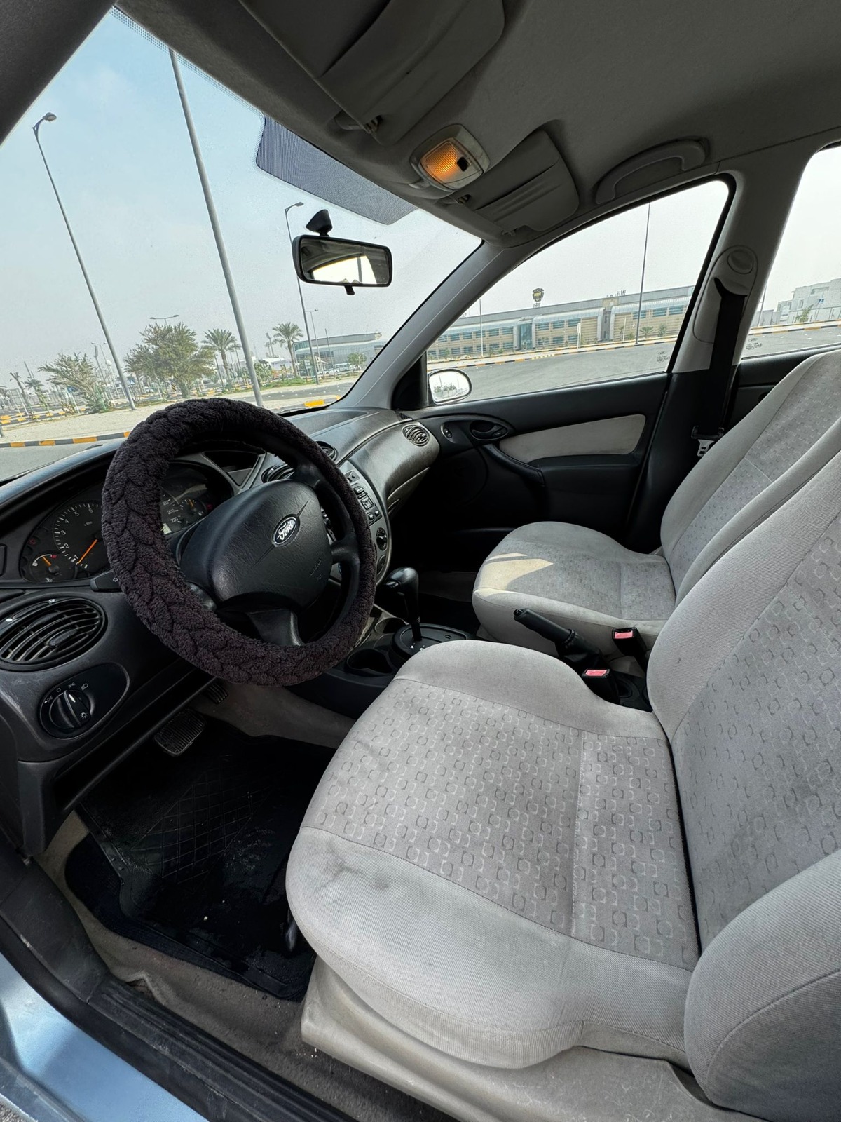 2004 Ford Focus (Blue)