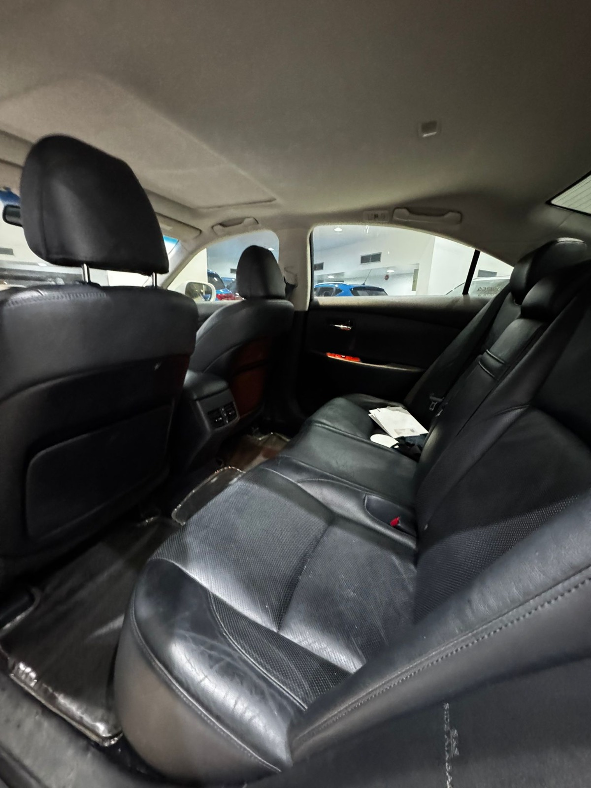 🚗 For Sale: 2012 Lexus ES 350 (Silver) ✨