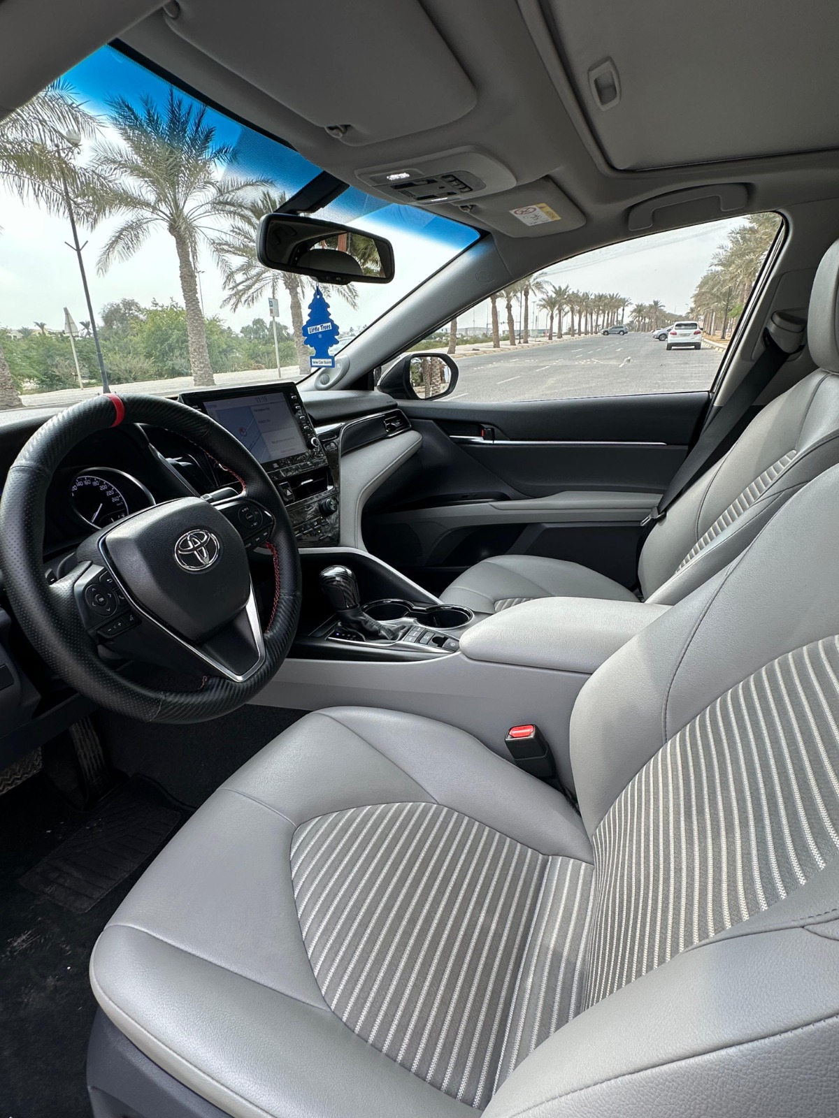 🚗 For Sale: Toyota Camry SE 2022