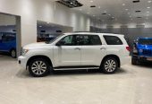 🚗 For Sale: 2015 Toyota Sequoia Limited (White)