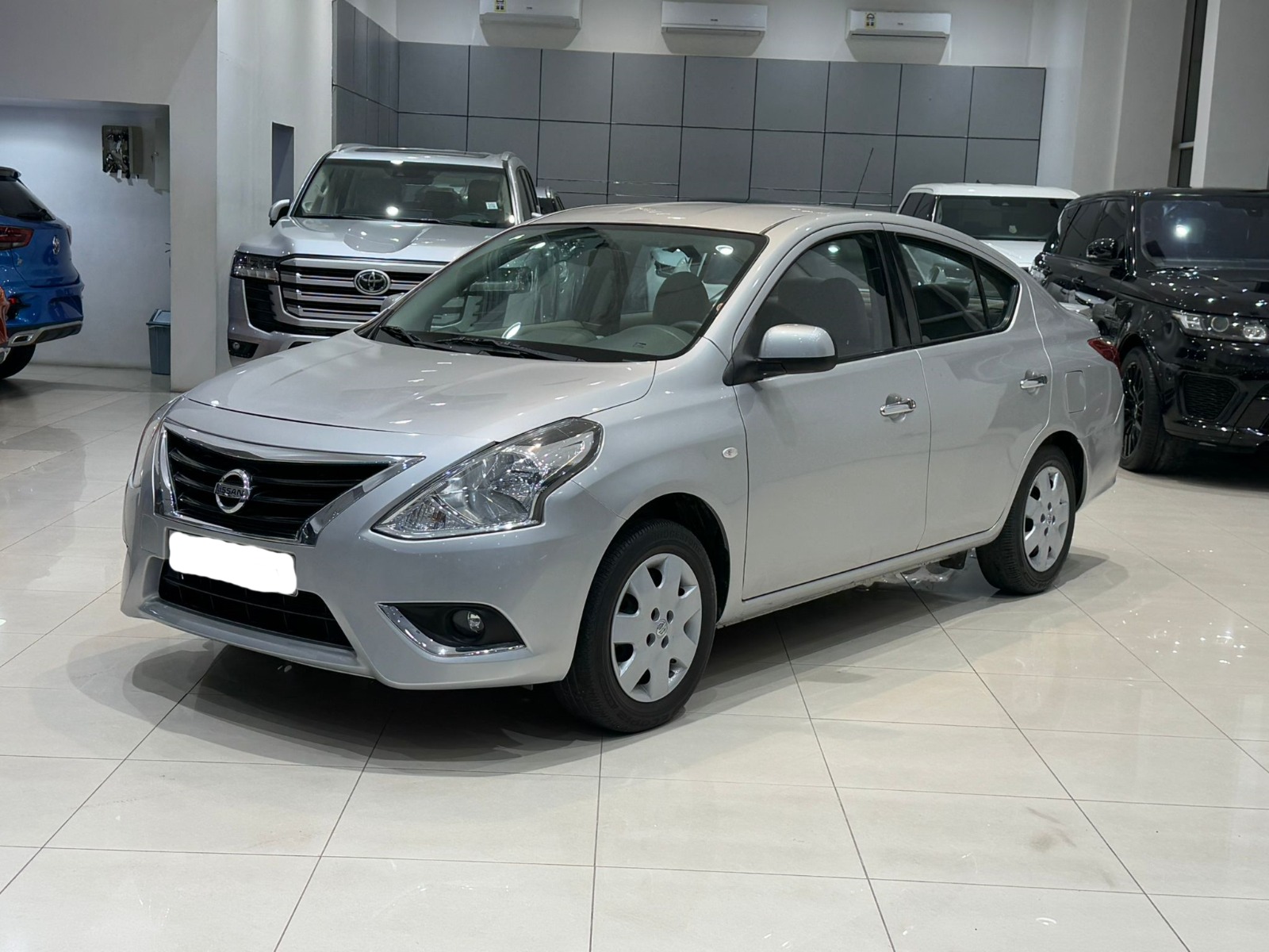 🚗 For Sale: 2021 Nissan Sunny (Silver)