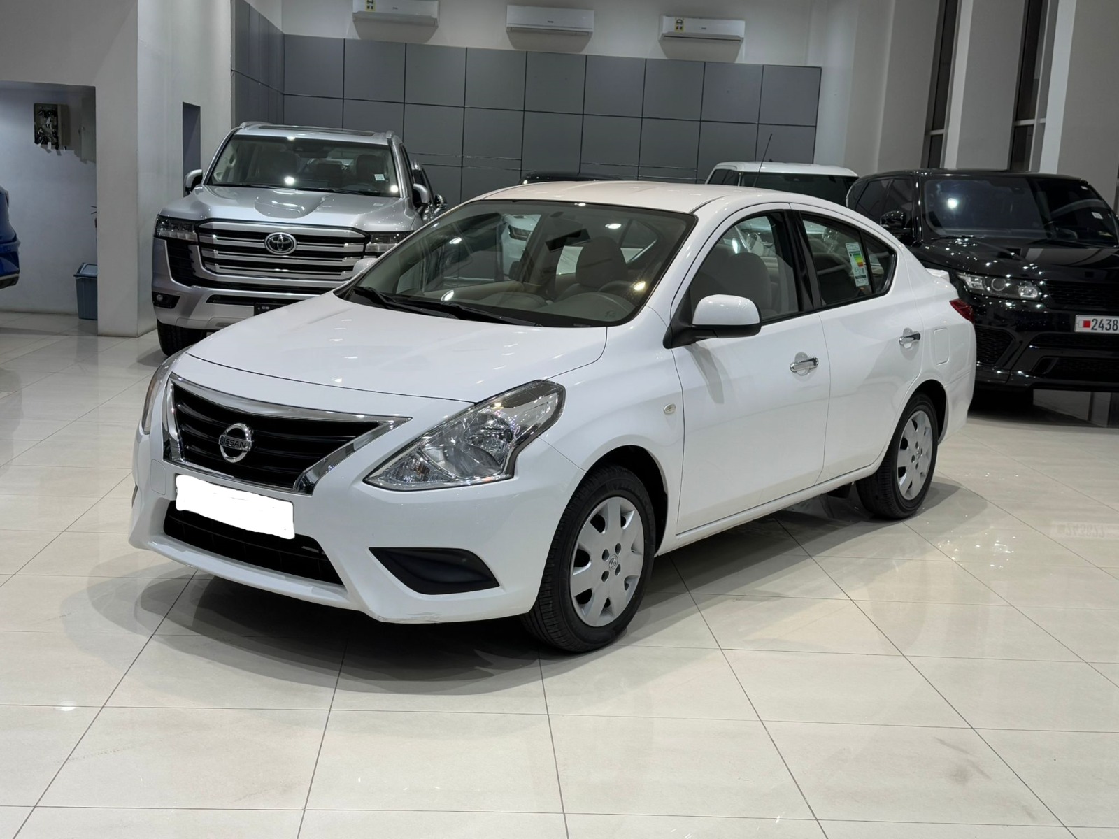 🚗 For Sale: 2022 Nissan Sunny (White)