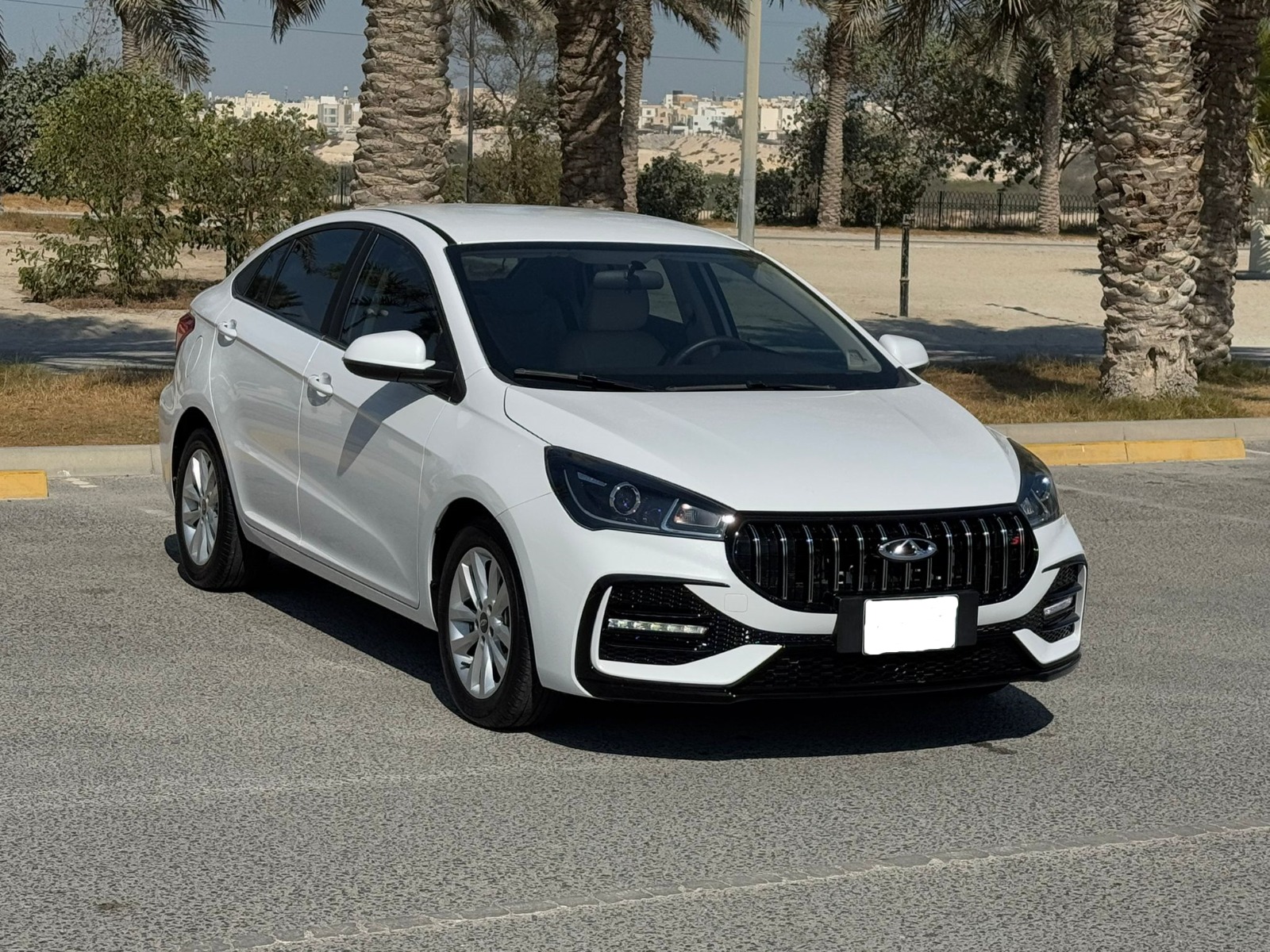 🚗 For Sale: 2024 Chery Arrizo5 (White)