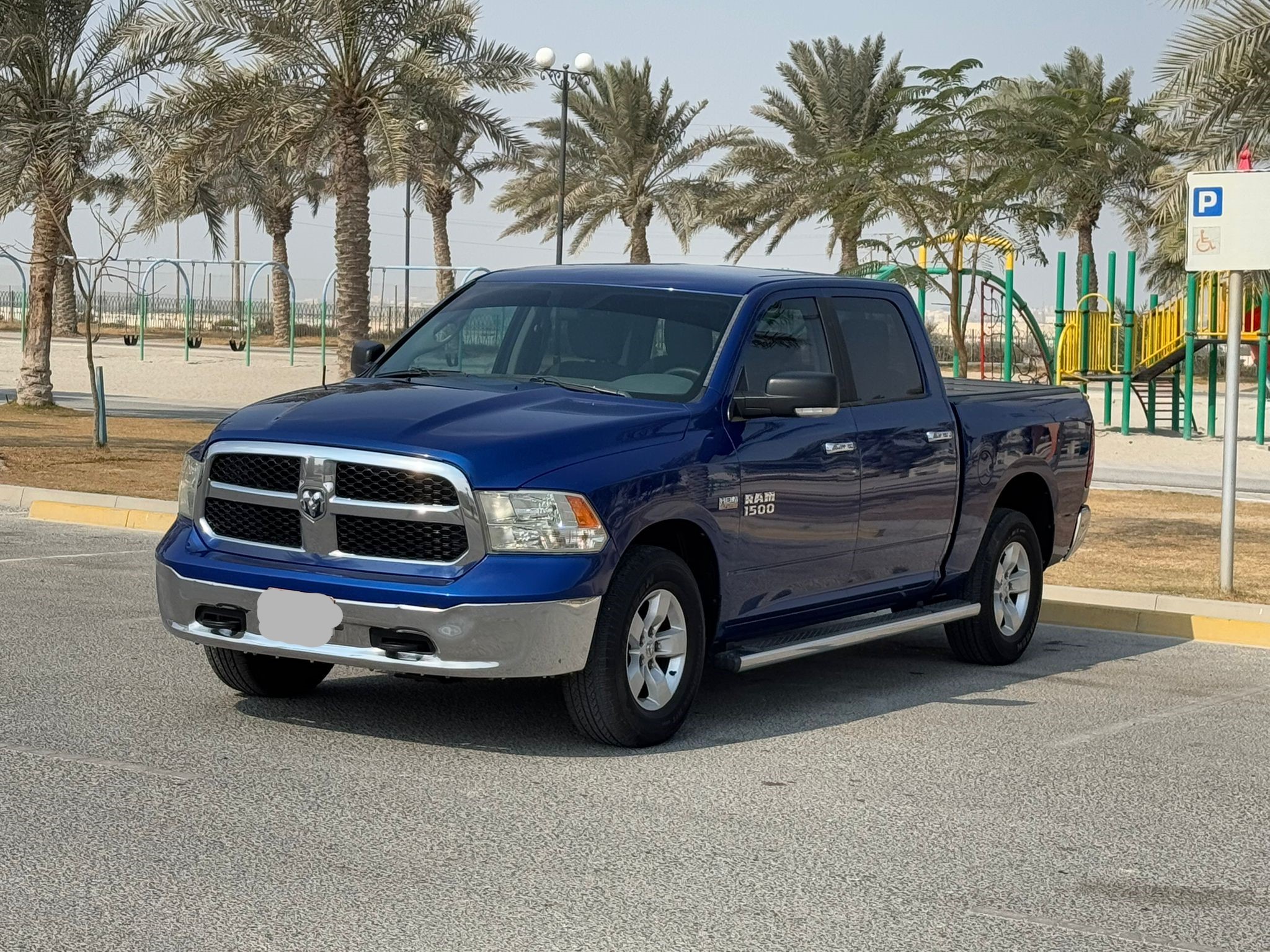 🚗 For Sale: Dodge RAM 1500 SLT 2015 (Blue) 🚗