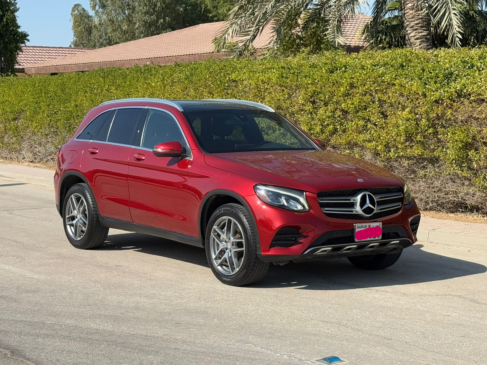 🚗 For Sale: 2017 Mercedes GLC-300 (Red)