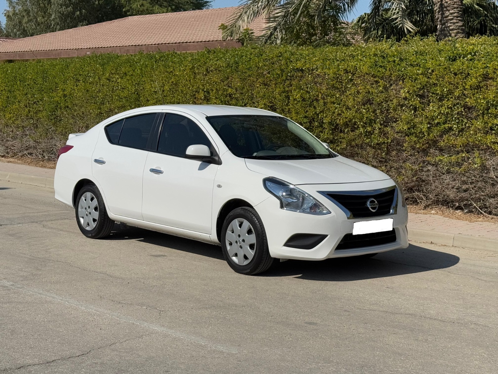 🚗 For Sale: 2024 Nissan Sunny (White)