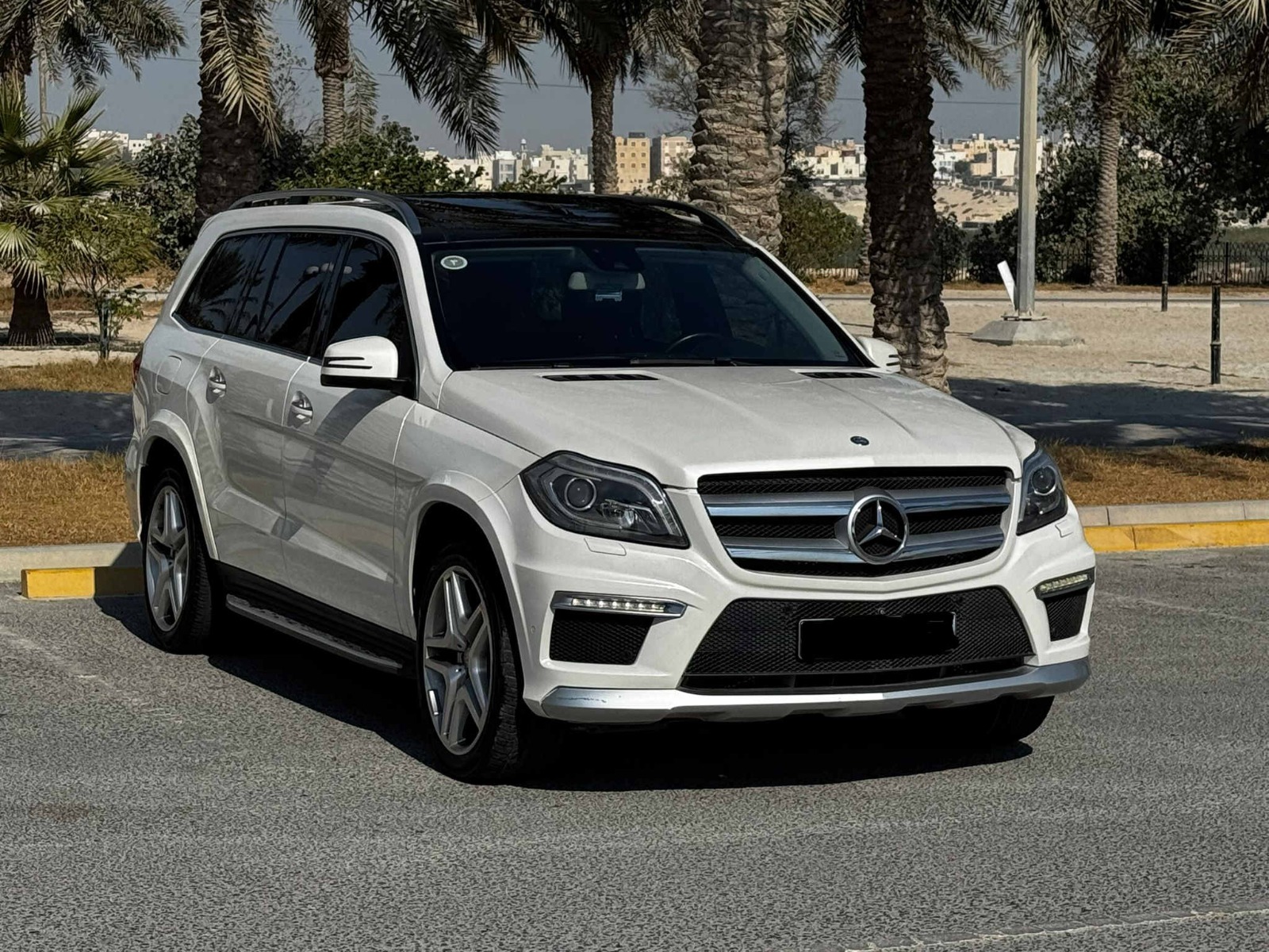 🚗 For Sale: 2015 Mercedes Benz GL500 4MATIC (White) 🌟
