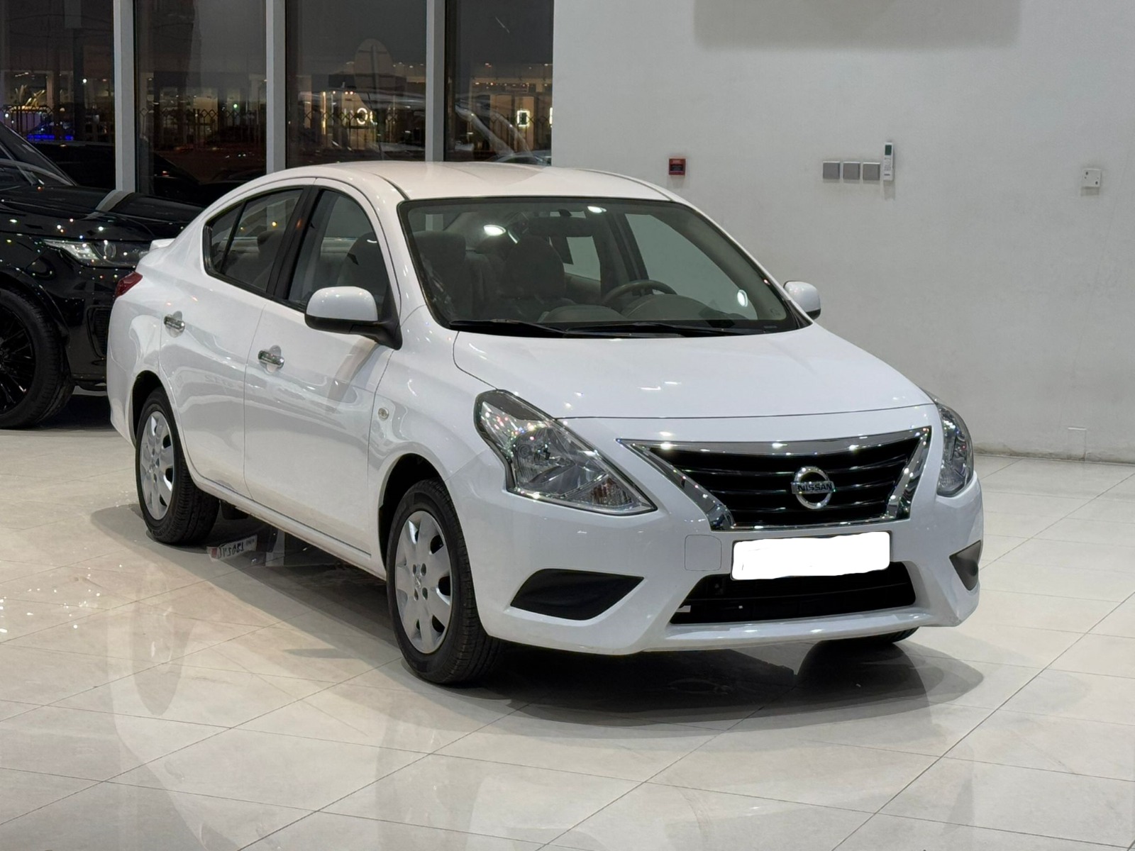 🚗 For Sale: 2022 Nissan Sunny (White)