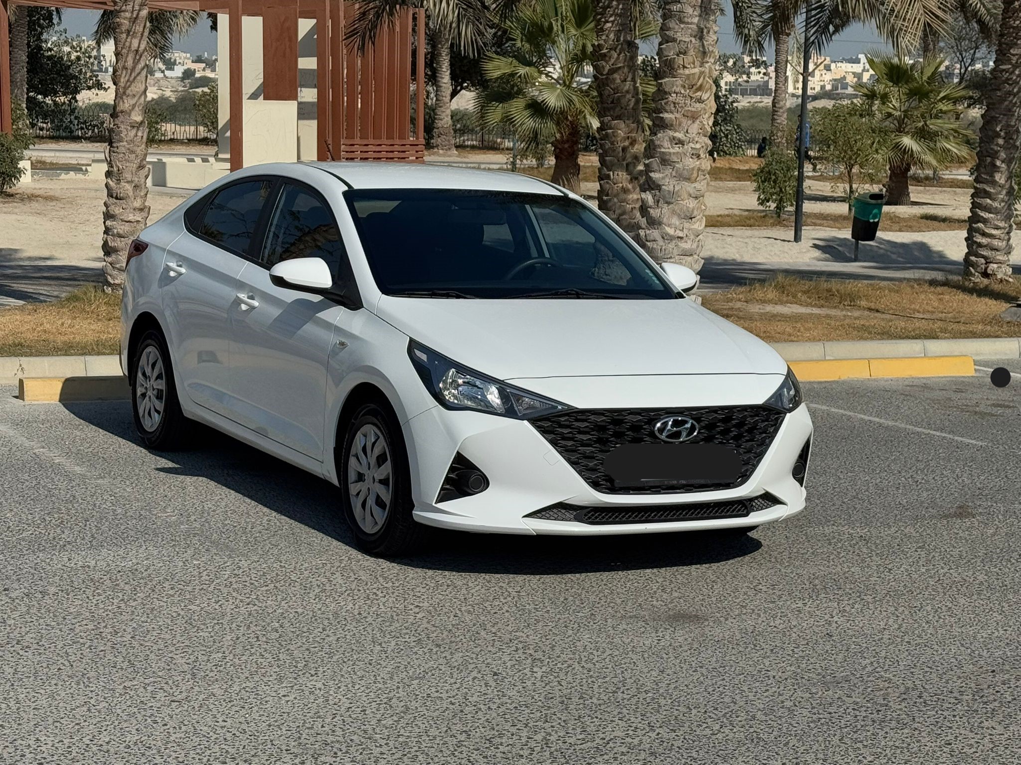 🚗 For Sale: Hyundai Accent 2023 (White)