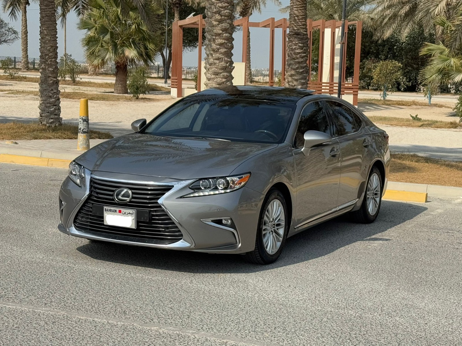 🚗 For Sale: 2016 Lexus ES-350 (Silver) 🚗