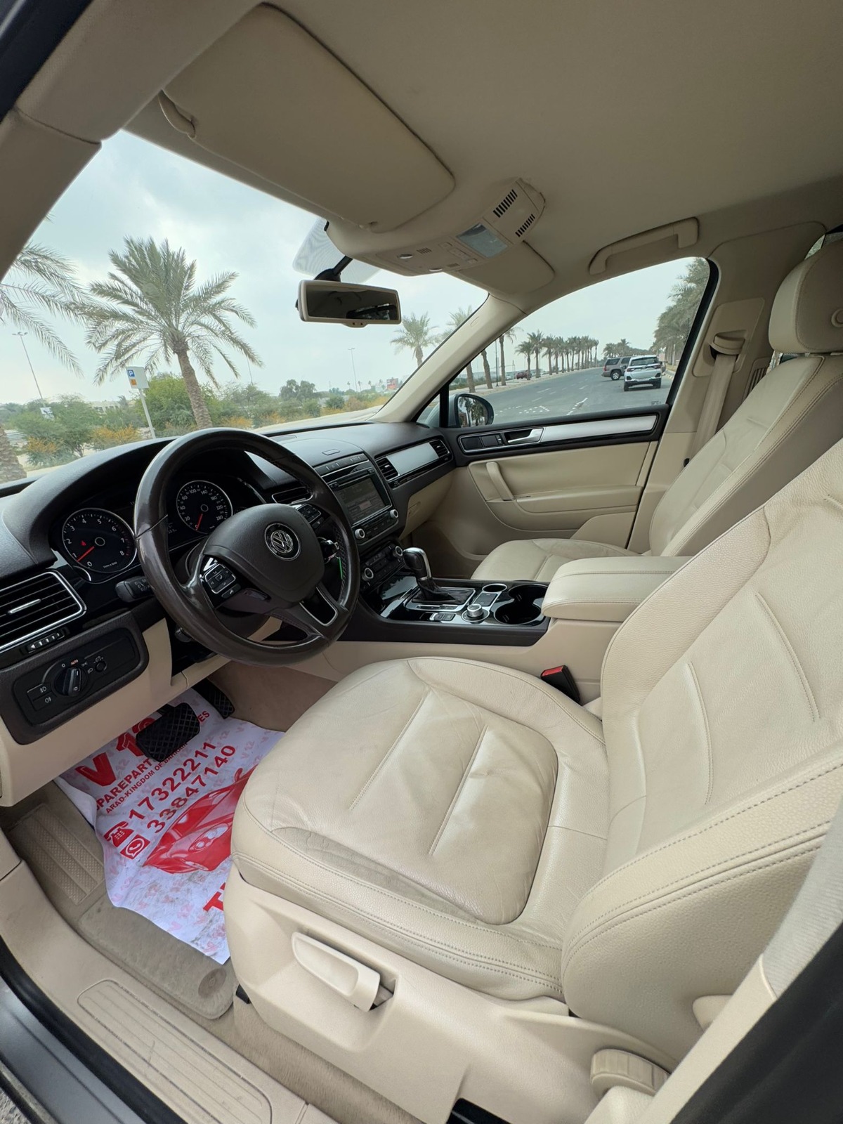 🚗 2016 Volkswagen Touareg – Silver 🚗