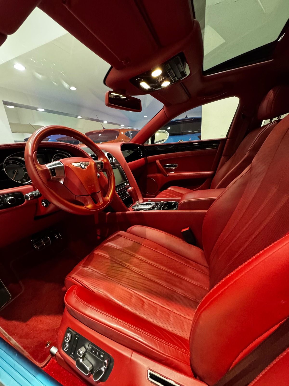 🚗 For Sale: 2015 Bentley Flying Spur (White) ✨