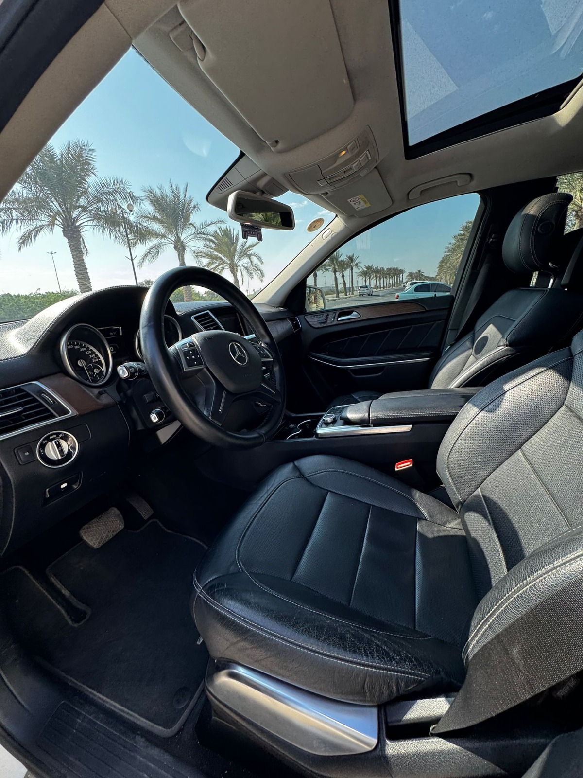 🚗 For Sale: 2015 Mercedes Benz GL500 4MATIC (White) 🌟