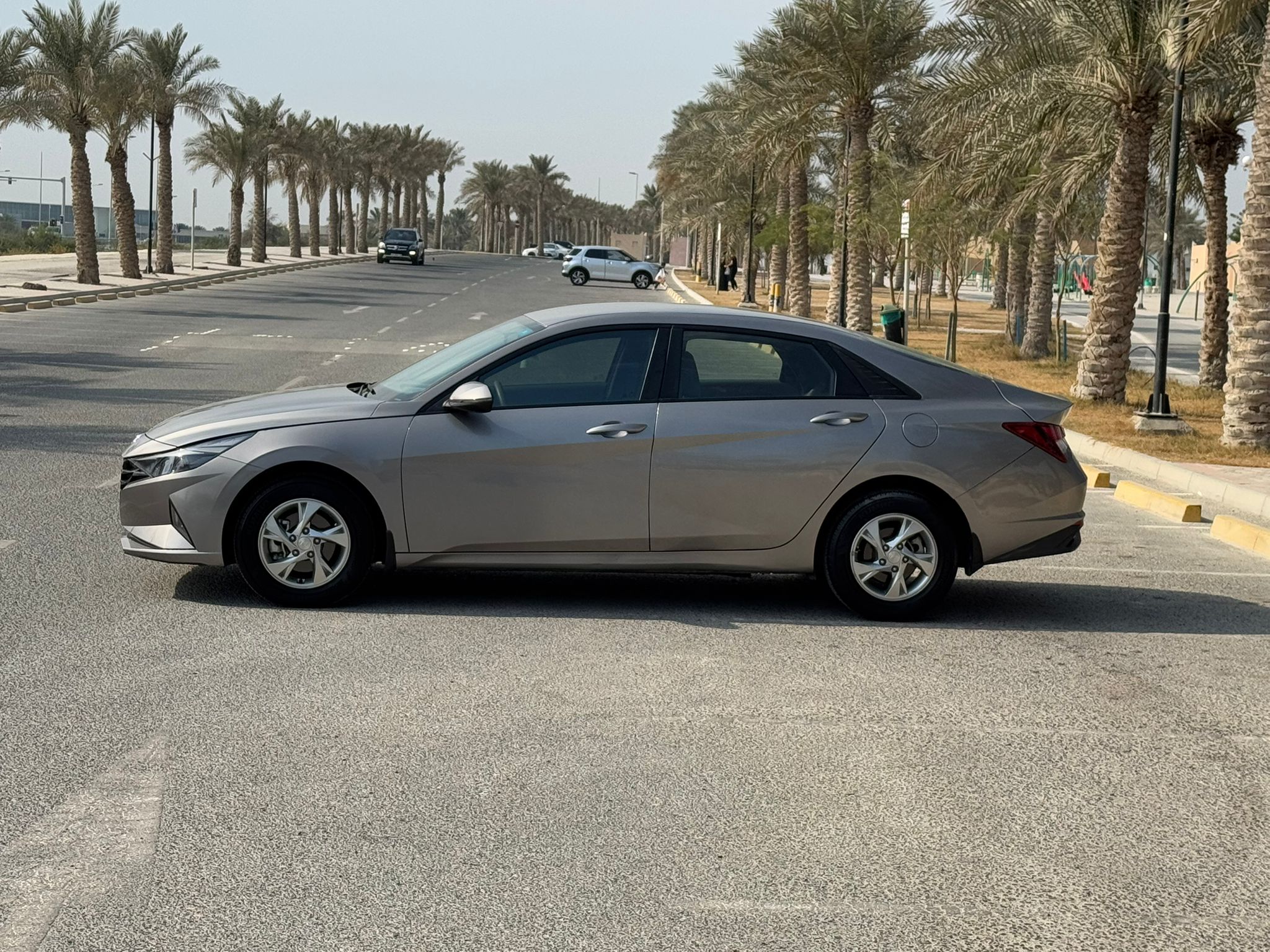 🚗 For Sale: Hyundai Elantra 2023 (GREY)