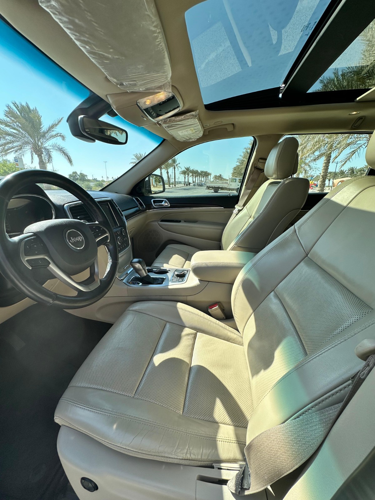 🚗 For Sale: 2018 Jeep Grand Cherokee LTD (White)