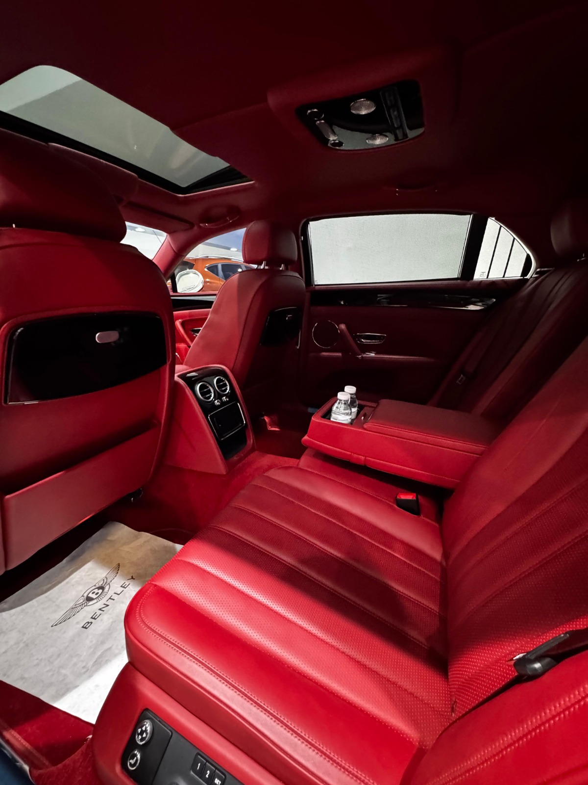 🚗 For Sale: 2015 Bentley Flying Spur (White) ✨