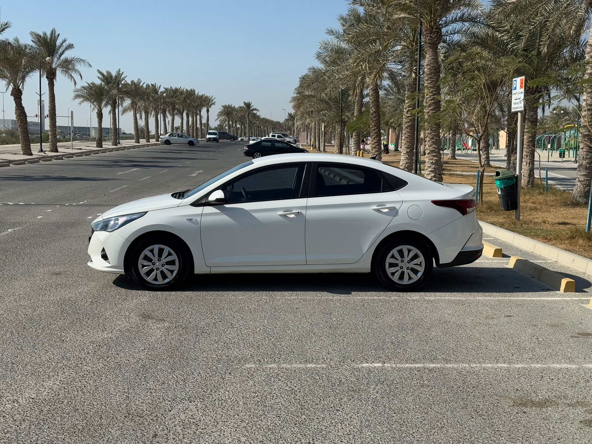 🚗 For Sale: Hyundai Accent 2023 (White)