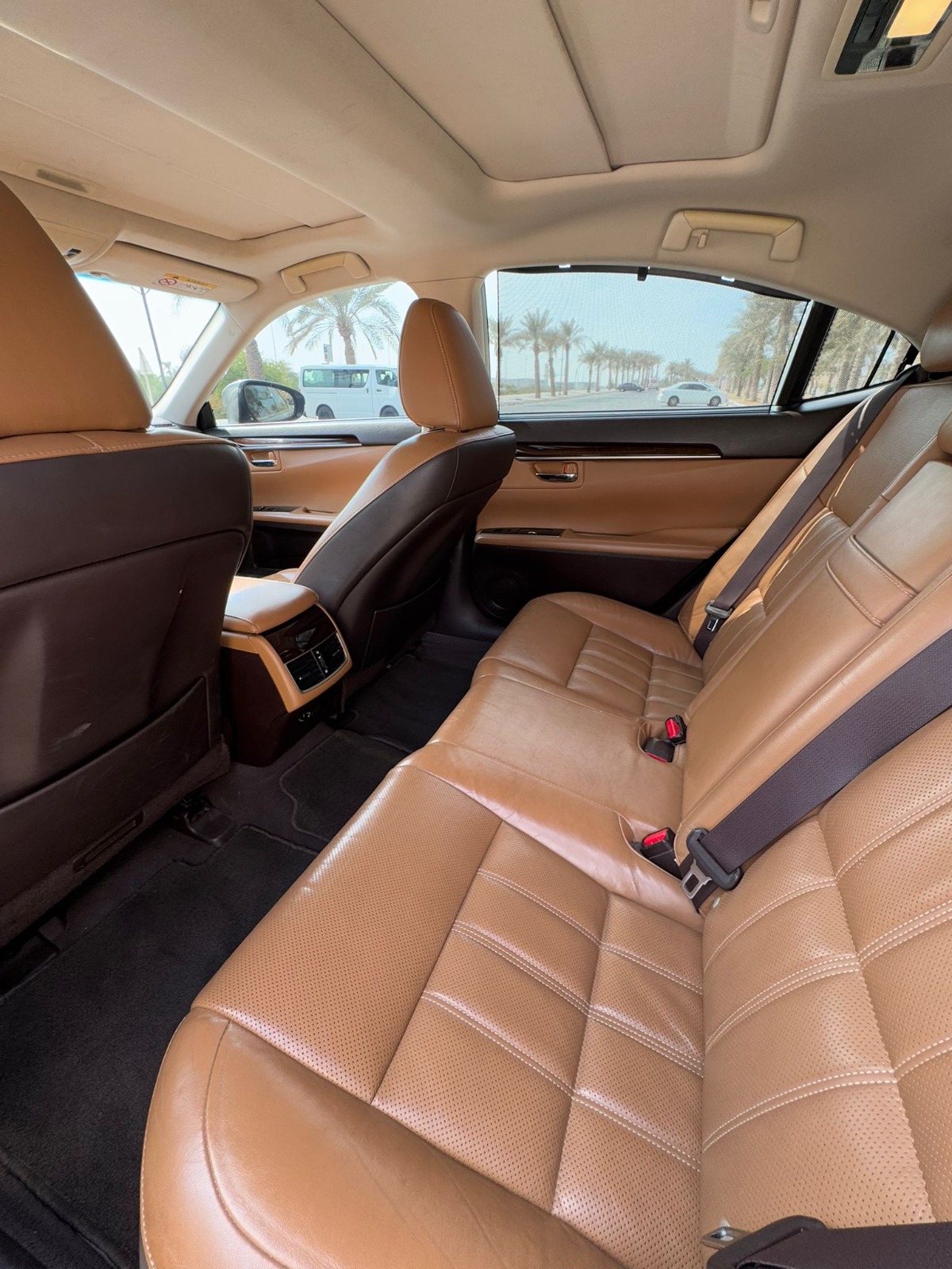 🚗 For Sale: 2016 Lexus ES-350 (Silver) 🚗