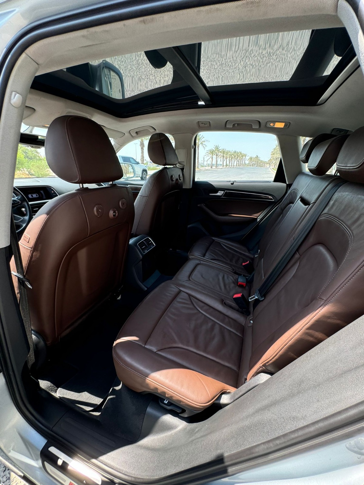 🚗 For Sale: 2014 Audi Q5 (Silver)