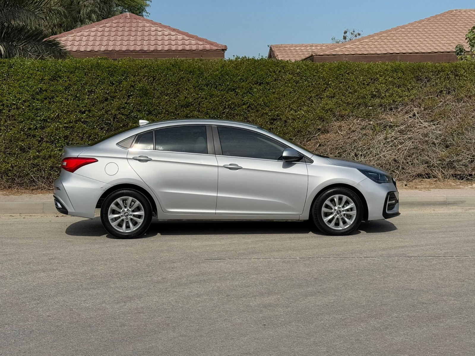 🚗 For Sale: 2024 Chery Arrizo5 (Silver)