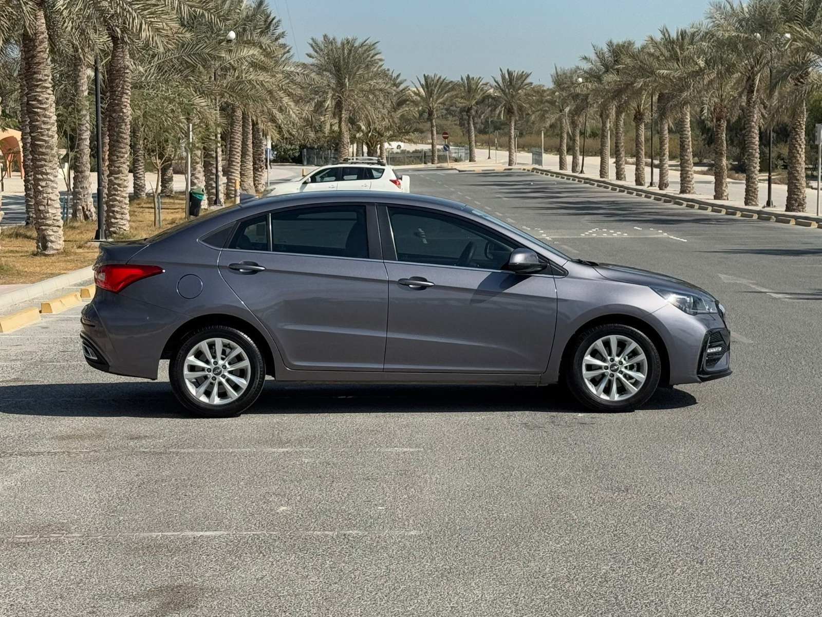 🚗 For Sale: 2024 Chery Arrizo5 (Gray)