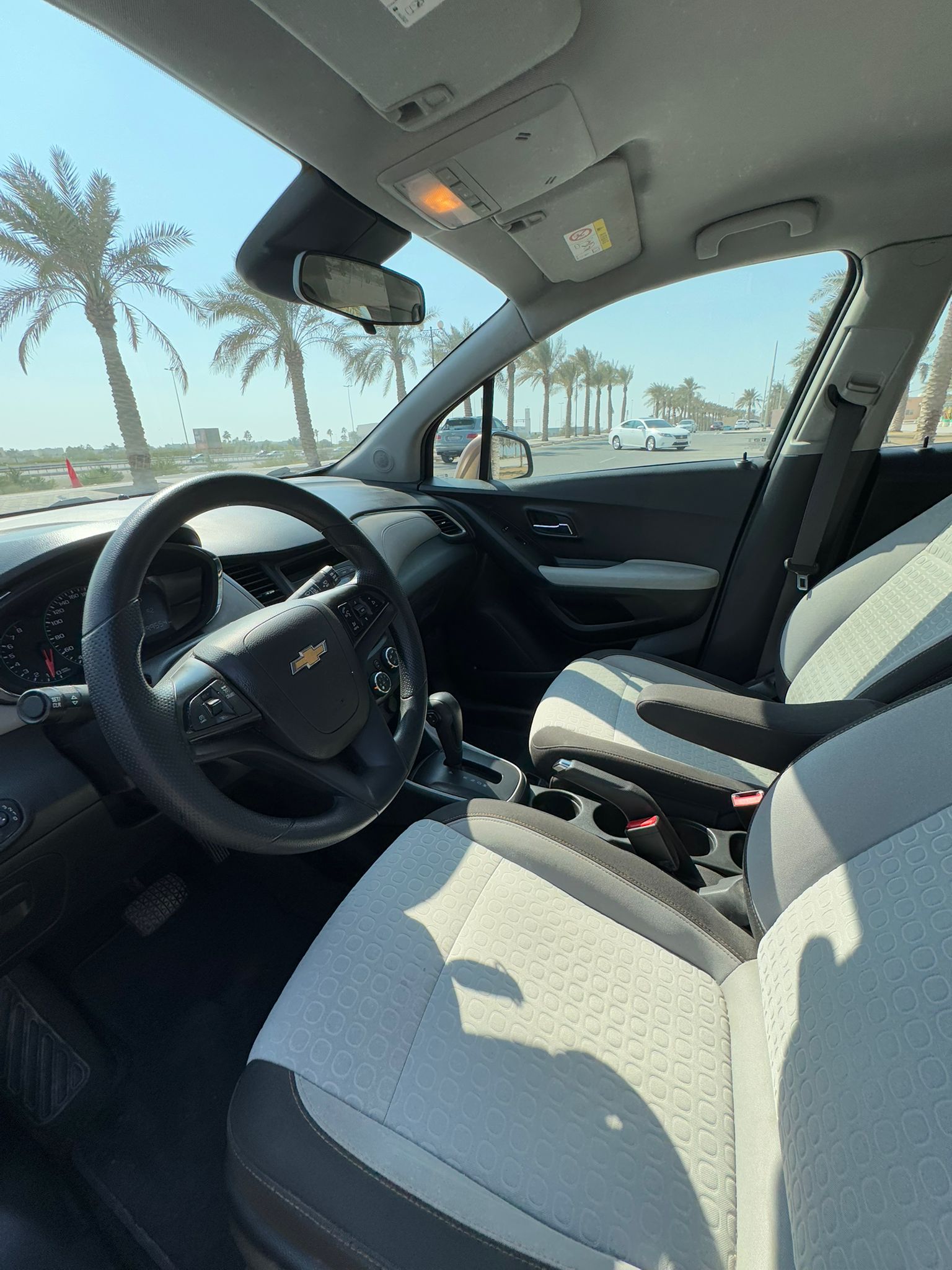 🚗 For Sale: 2017 Chevrolet Trax (Brown)