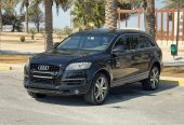 🚗 For Sale: Audi Q7 2013 (Black)