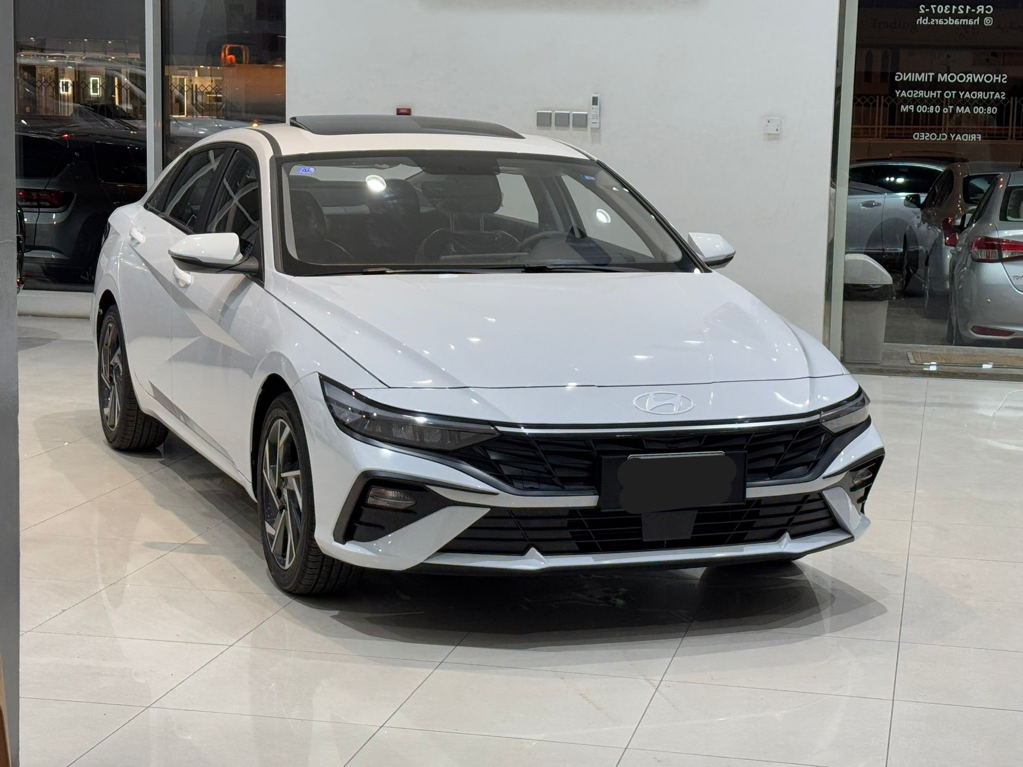 🚗 For Sale: 2024 Hyundai Elantra (UAE Spec) – White 🚗