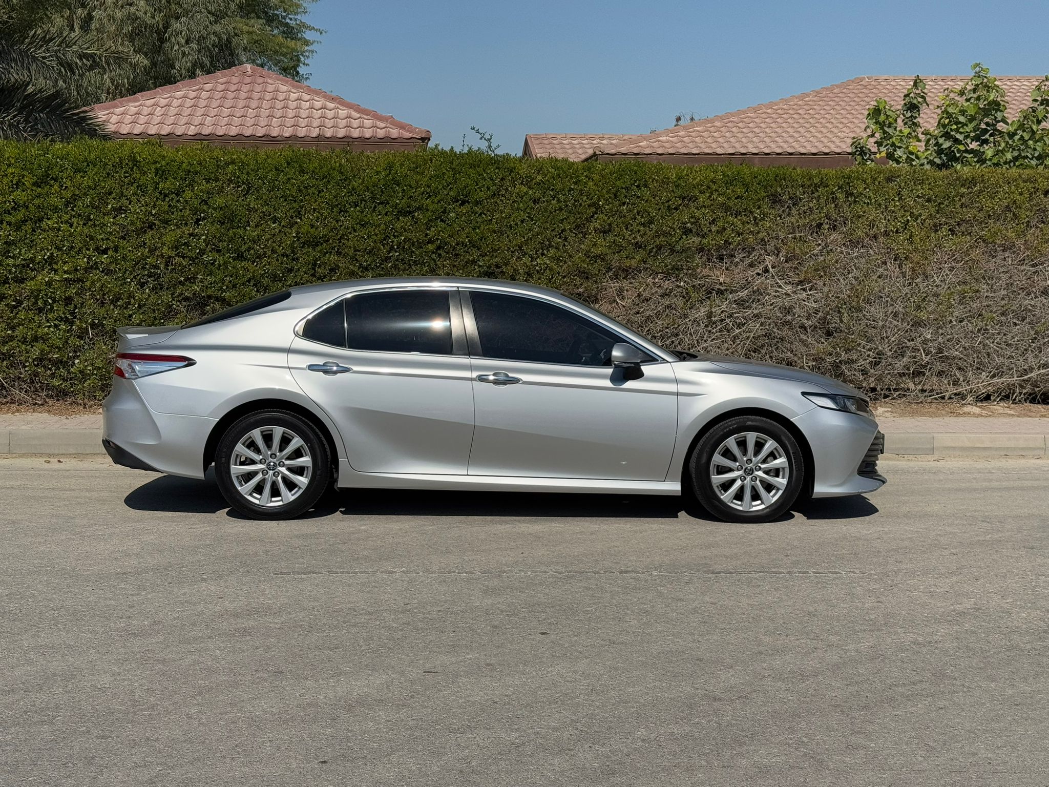 🚗 For Sale: Toyota Camry GLE 2019(Silver) 🚗