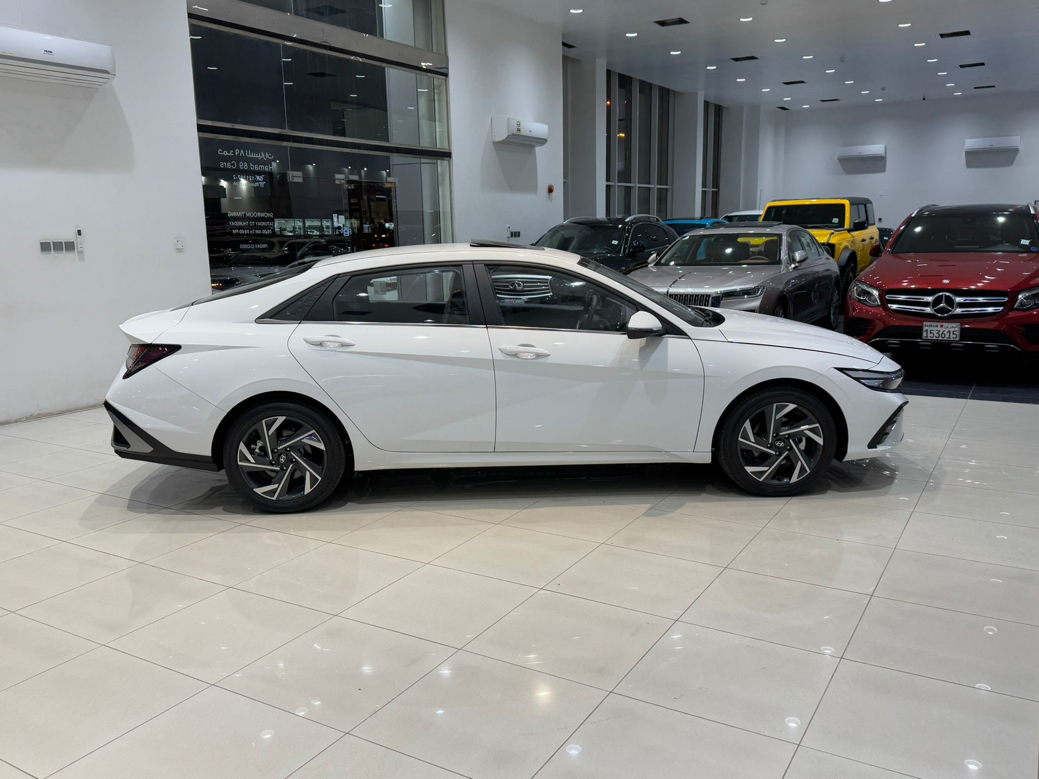 🚗 For Sale: 2024 Hyundai Elantra (UAE Spec) – White 🚗