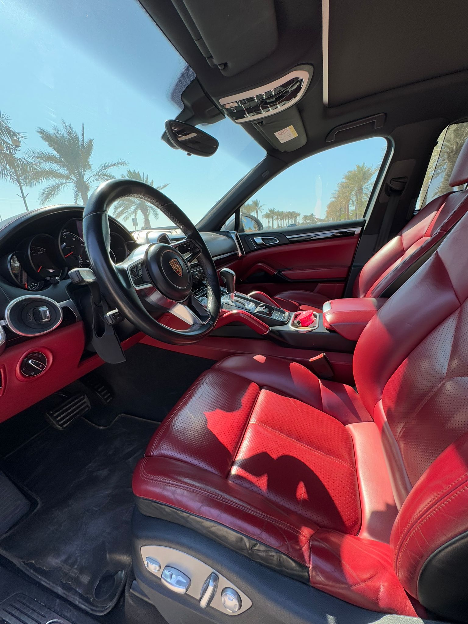 🚗 For Sale: 2016 Porsche Cayenne (Grey) 🚗