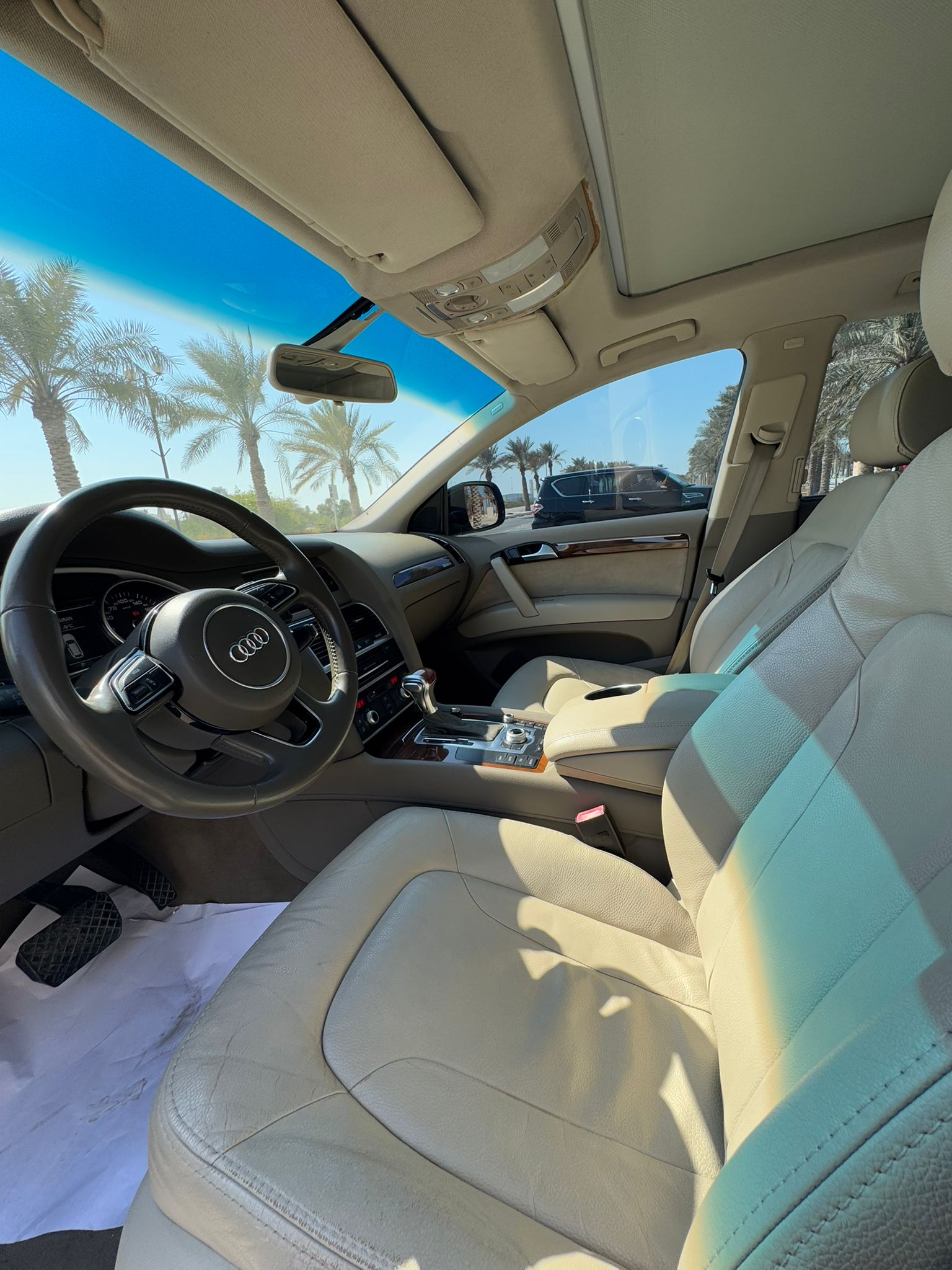 🚗 For Sale: Audi Q7 2013 (Black)